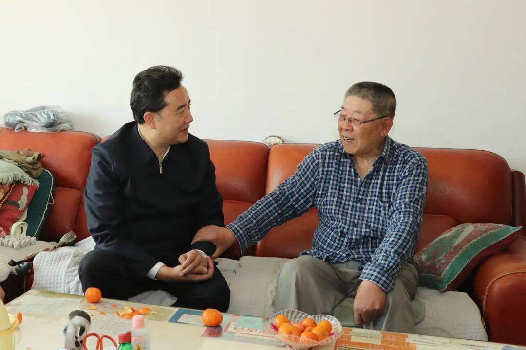 喇秉礼,姚湘成,穆东升,孙肇然,李明金,格桑多杰,王