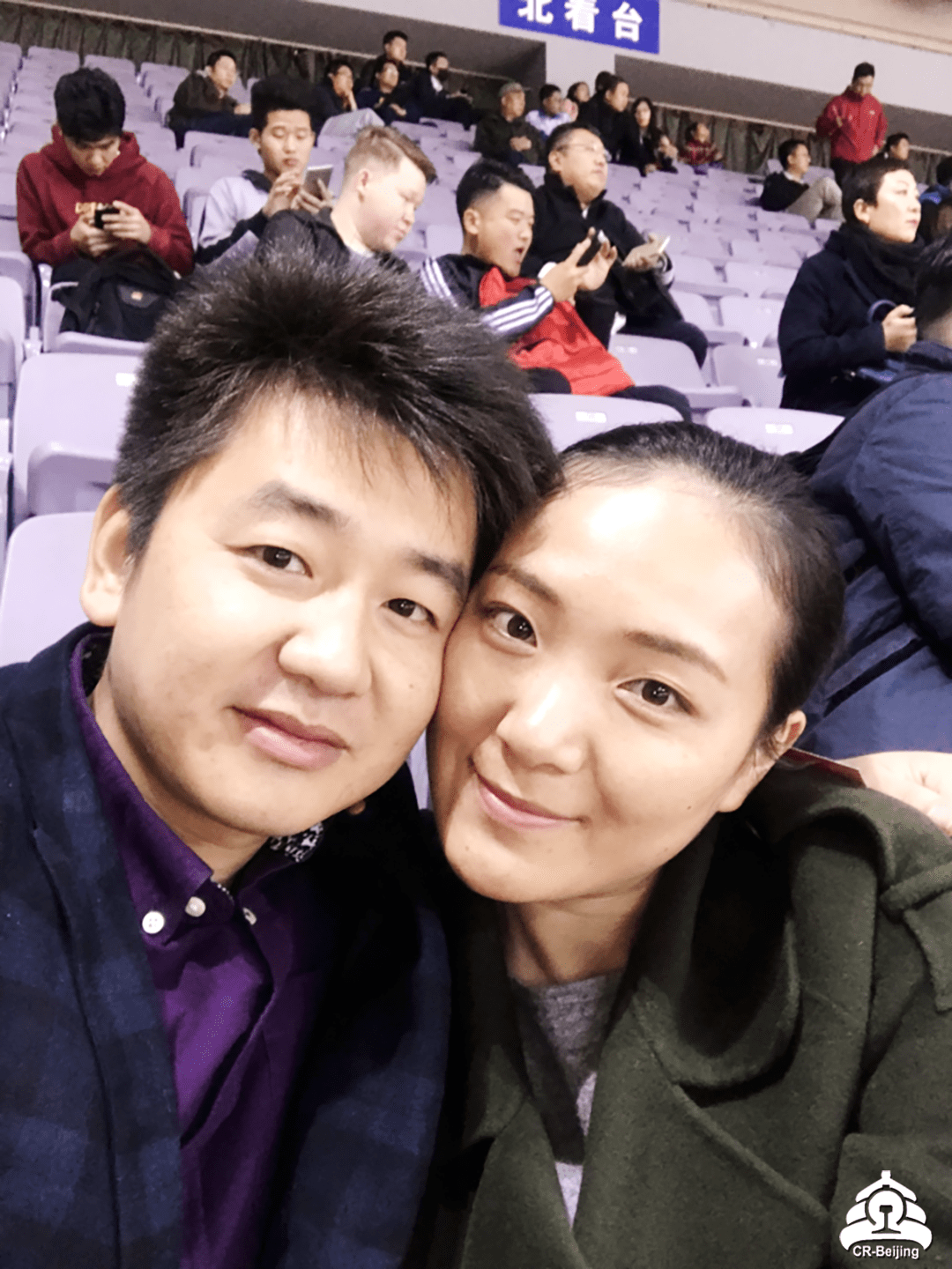 赵庆营的妻子已经怀孕9个月了,在家的时候,每次一有胎动,妻子总会把他