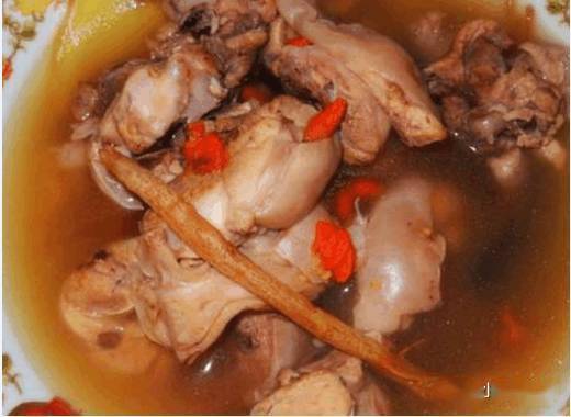 美味的兔肉汤,女人滋补的美容圣汤_兔子