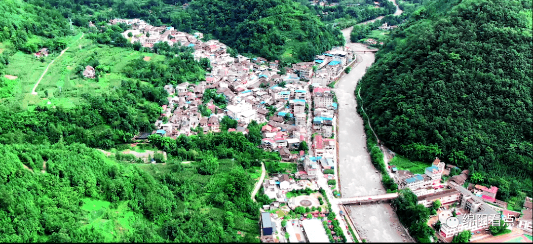 幅員面積119平方公里,總人口近7千,片口鄉地處綿陽市北川羌族自治縣