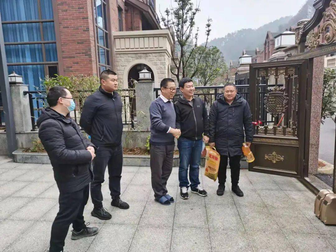 祝福送到业主家,美好家园共创建_碧桂园
