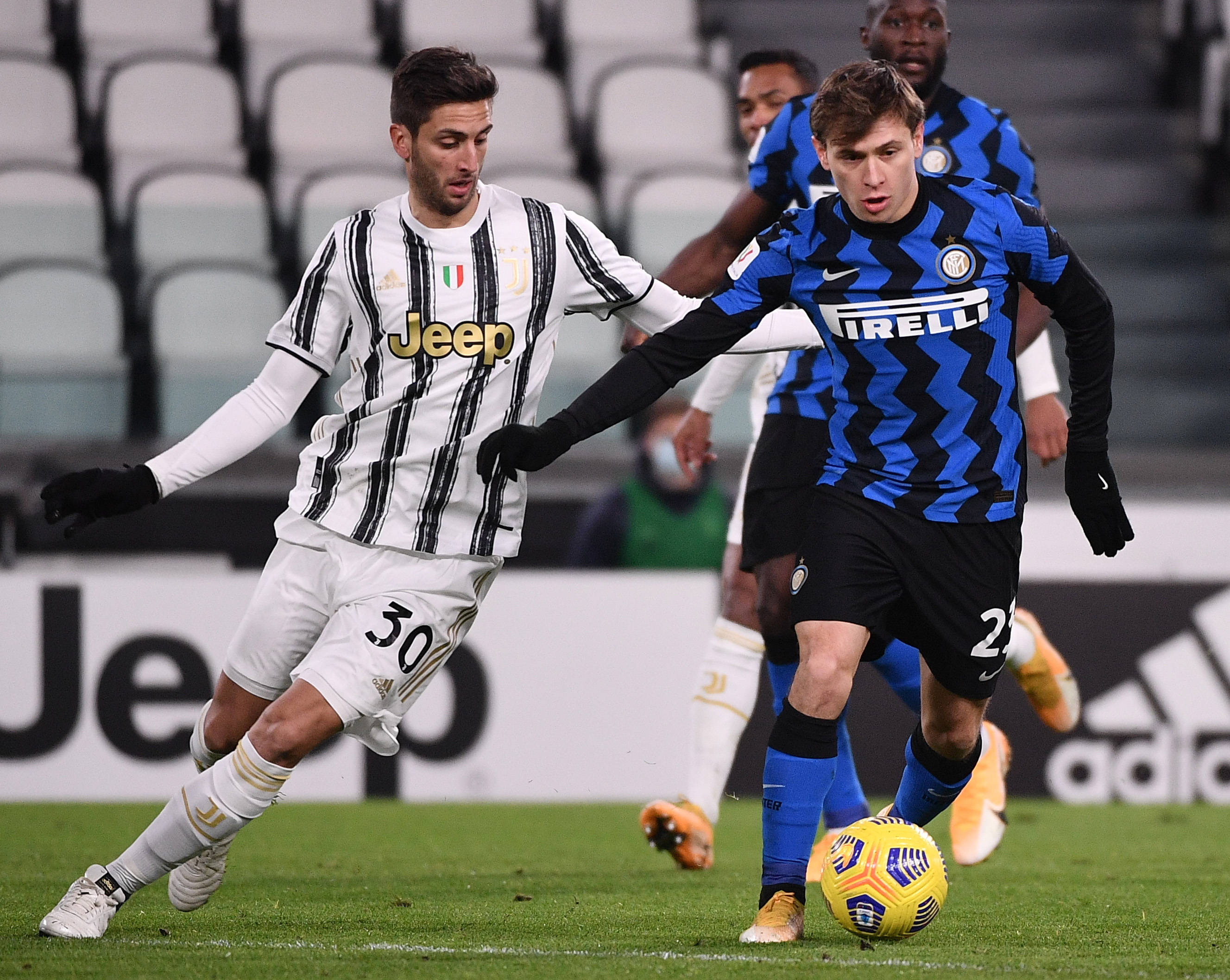 足球——意大利杯半决赛:尤文图斯晋级