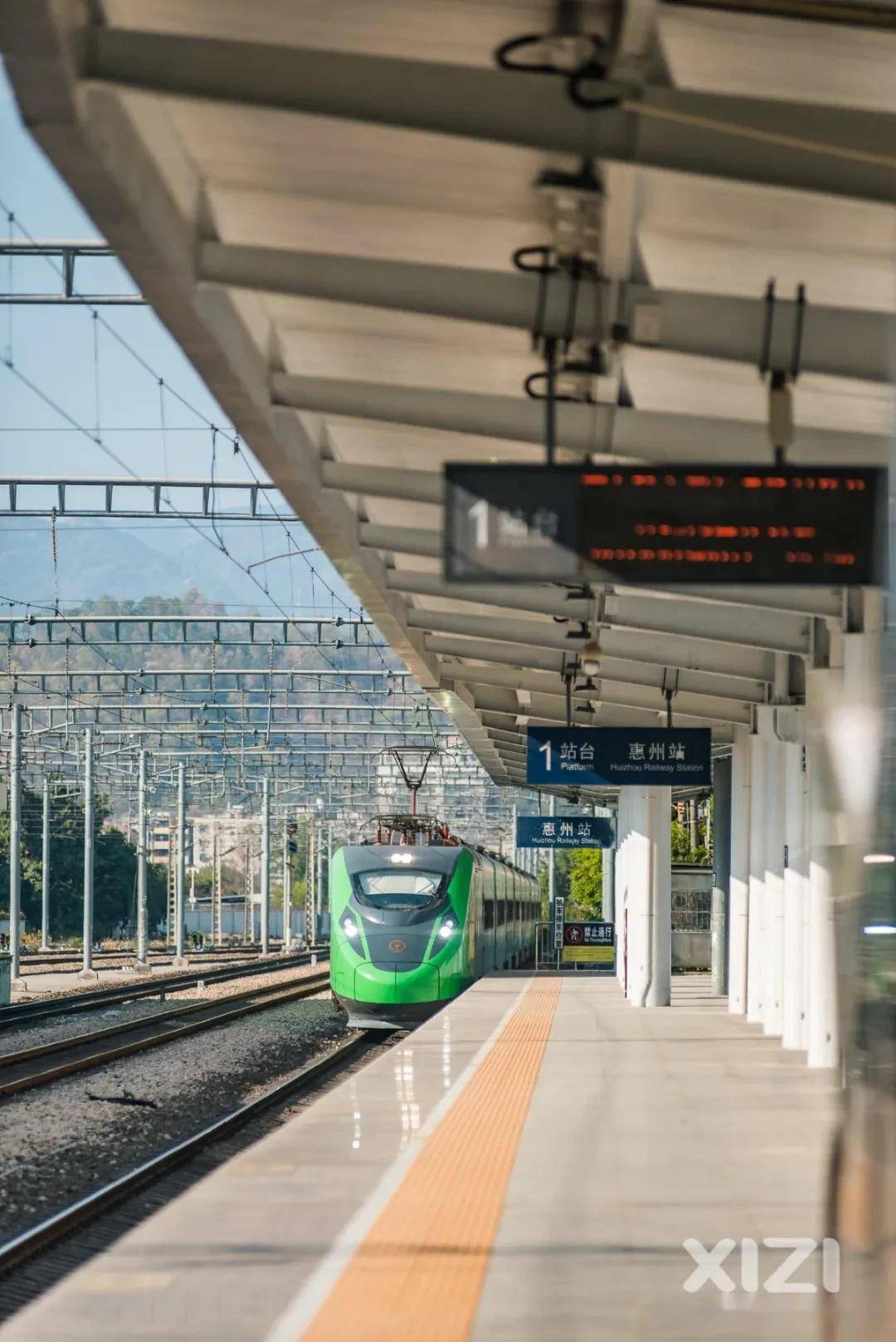 「網絡中國節」離惠返鄉,在火車站,汽車站.看到了這些畫面