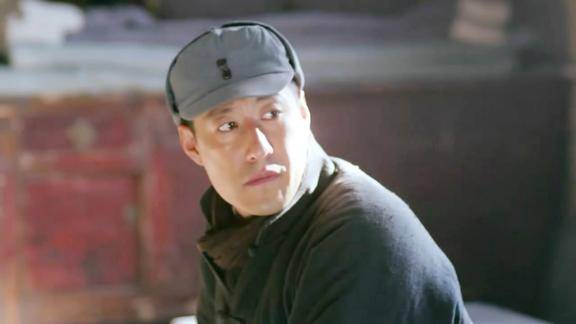 炮神杨志华前脚刚进民兵营杜清明后脚就跟来了他来干嘛