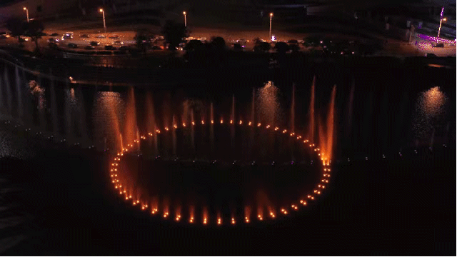 460米！2000盏LED灯！梅溪湖音乐喷泉正式开放(附时间表)