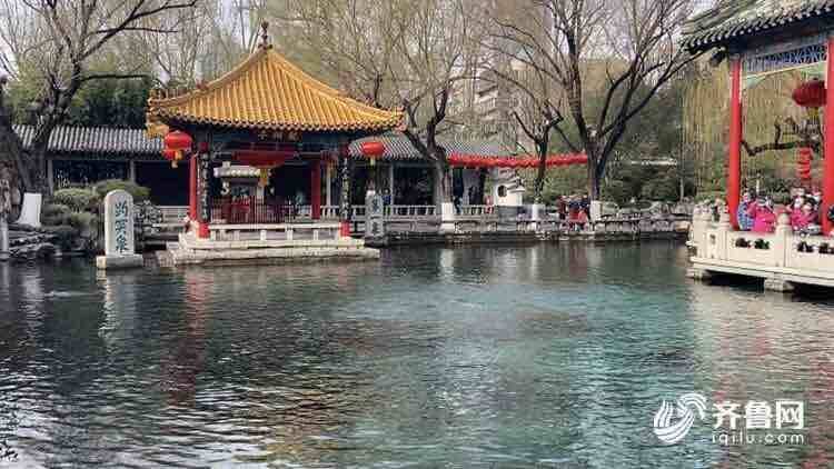 春节长假第五天，济南市4A及以上景区共接待游客195,300人。