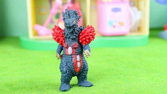 奥特曼怪兽软胶人仔导弹超兽贝劳克恩玩具分享