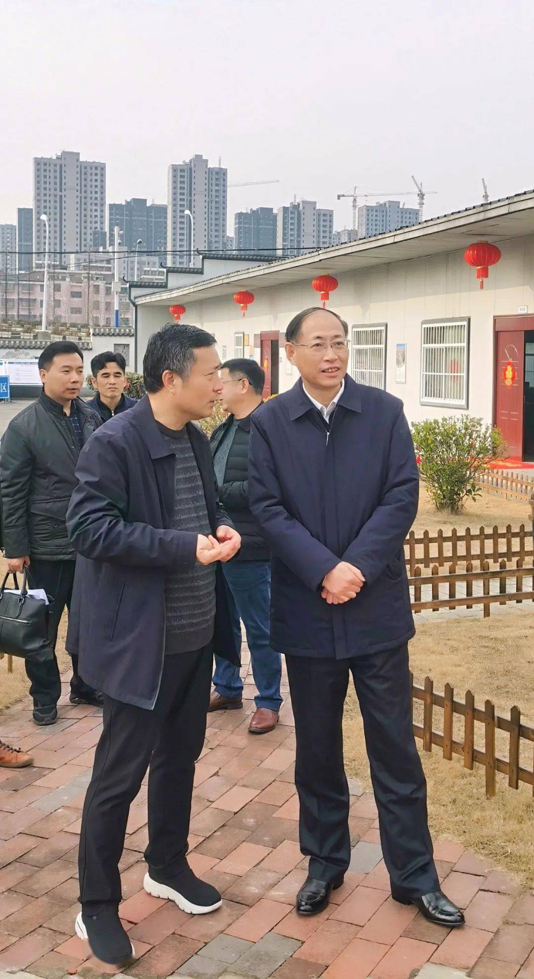 安徽省人社厅厅长徐建一行赴中铁四局工地调研慰问