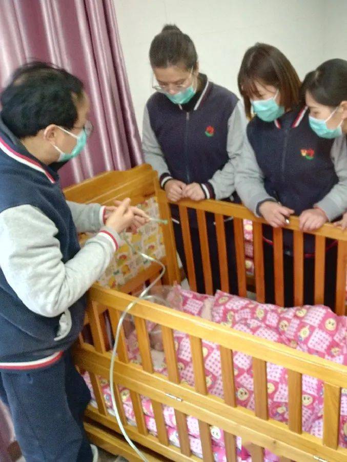 听我说,谢谢你 —— 为半岁婴儿的"心"生命奔跑_儿童福利院