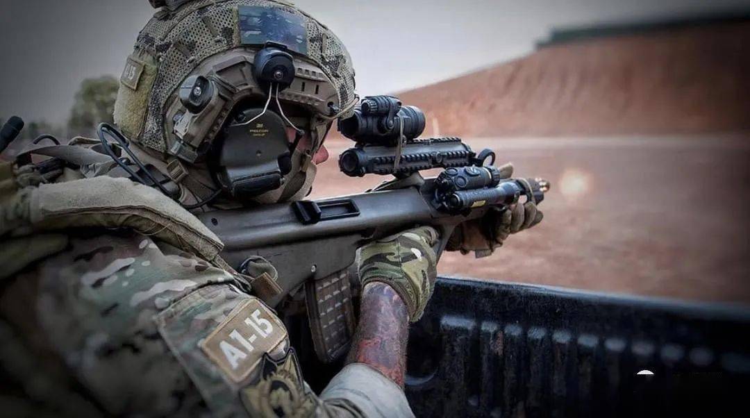 无托经典奥地利斯太尔公司aug步枪美图