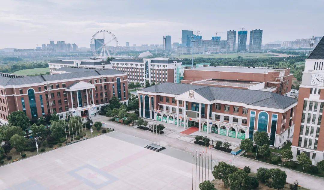 【学位告急】镇江枫叶国际学校还剩多少学位——您知道吗?