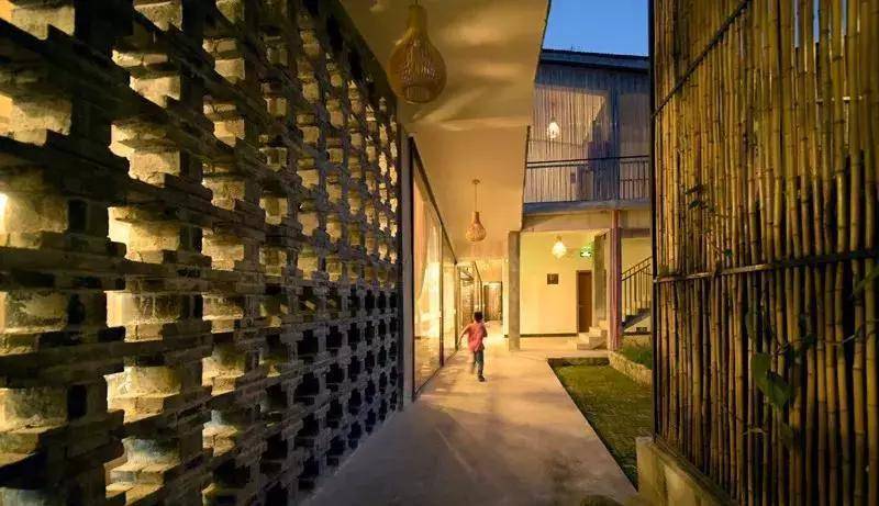 睡进惠州博罗这座拥有4000㎡乡野稻田秘境里的民宿丨禾肚里