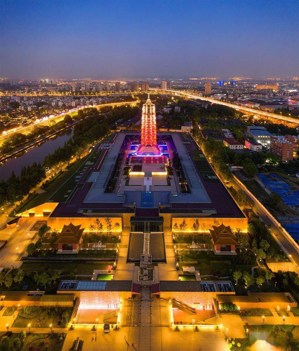 全国人均gdp十强城市_夜晚城市图片(3)