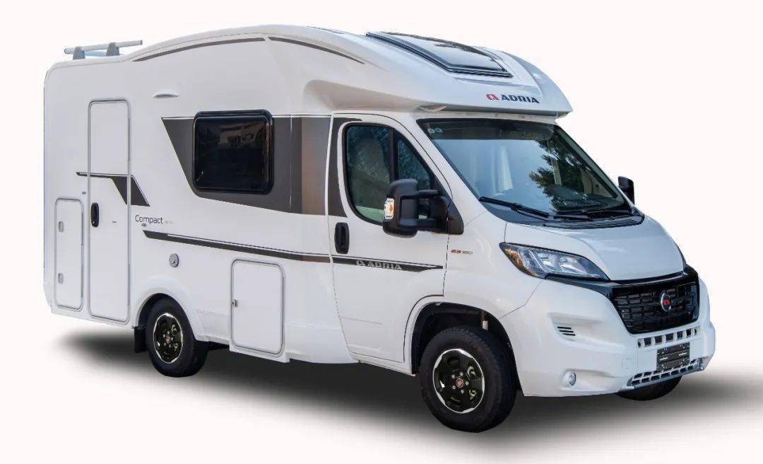 进口ducato底盘 精致二人居 小资体验丨阿迪亚寻路者compact m590 sg