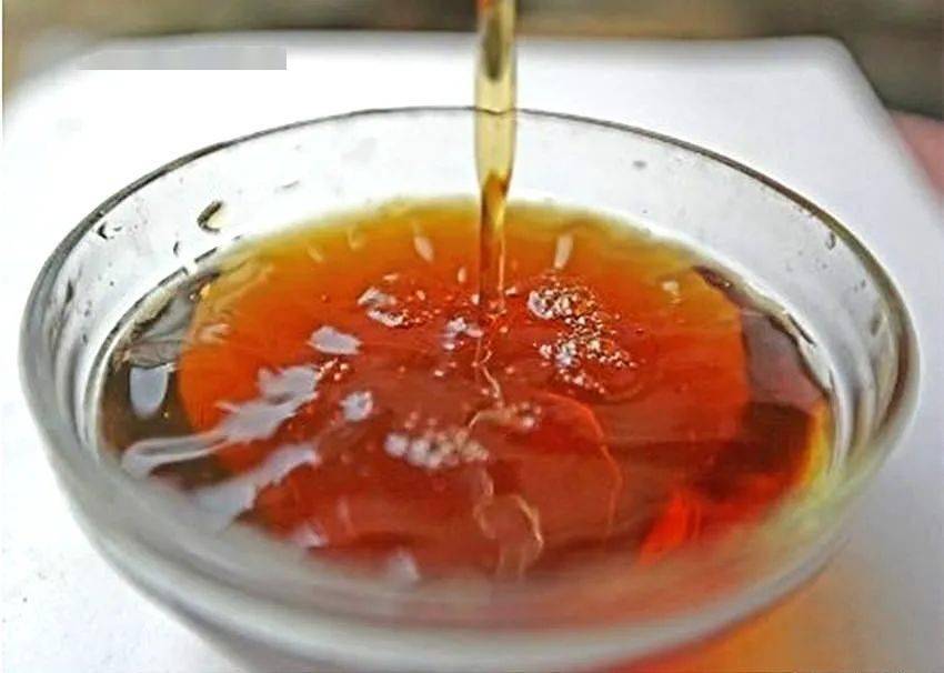 京族——鲶汁刘力讲你知:56个民族的特色菜 (一)上集回顾俗话说:一方