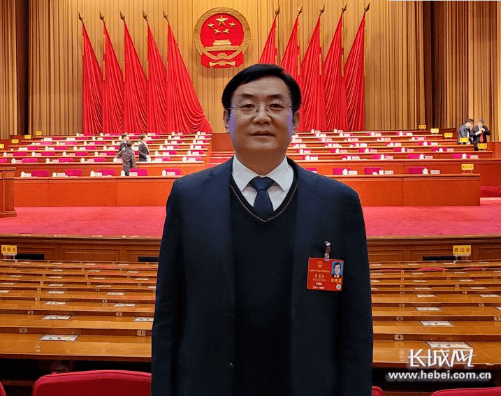 代表建议|翟志海:减轻教师负担,让教师"亲自"批改作业