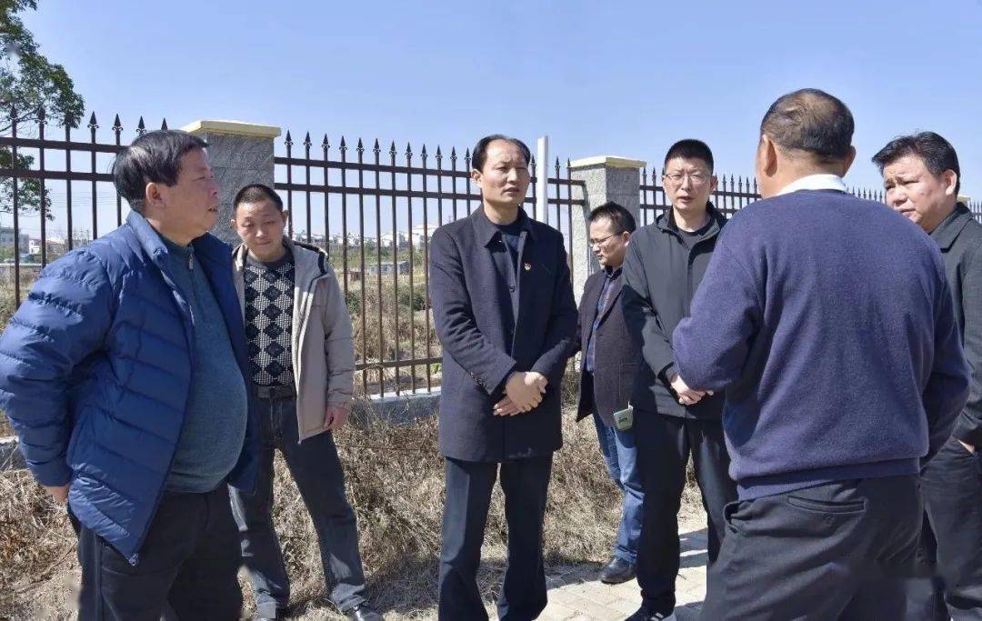 区委书记尹冬苟调研生态环保工作和企业生产情况,区领导彭万昌,王远勇