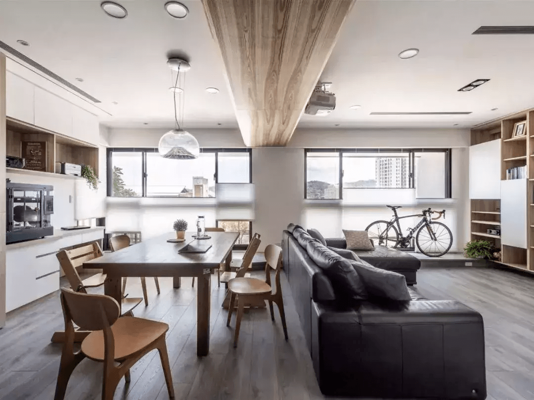 客餐厅一体化设计通透宽敞还有层次感