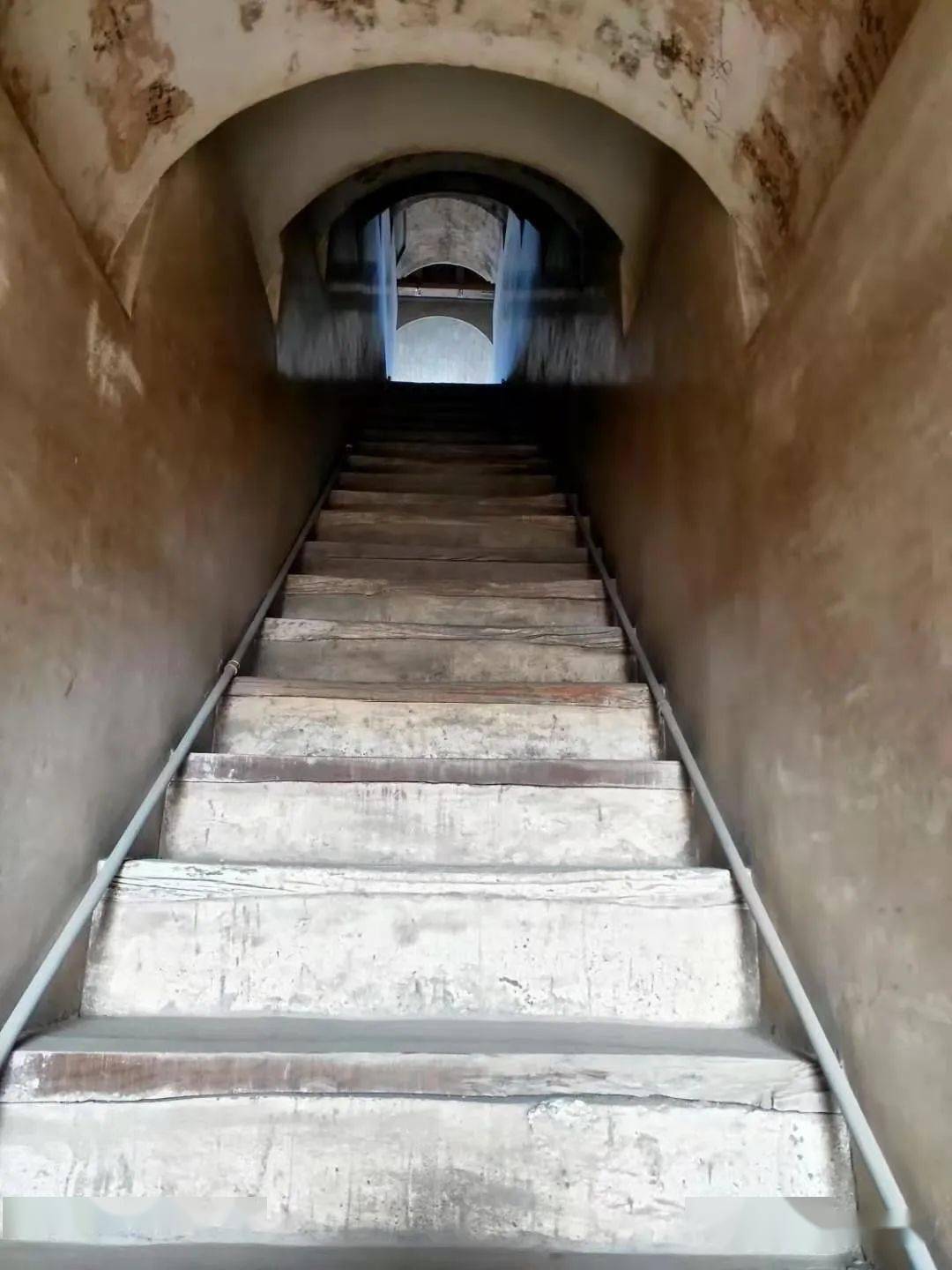 老照片定州塔塌陷加固维修时的老照片见过吗