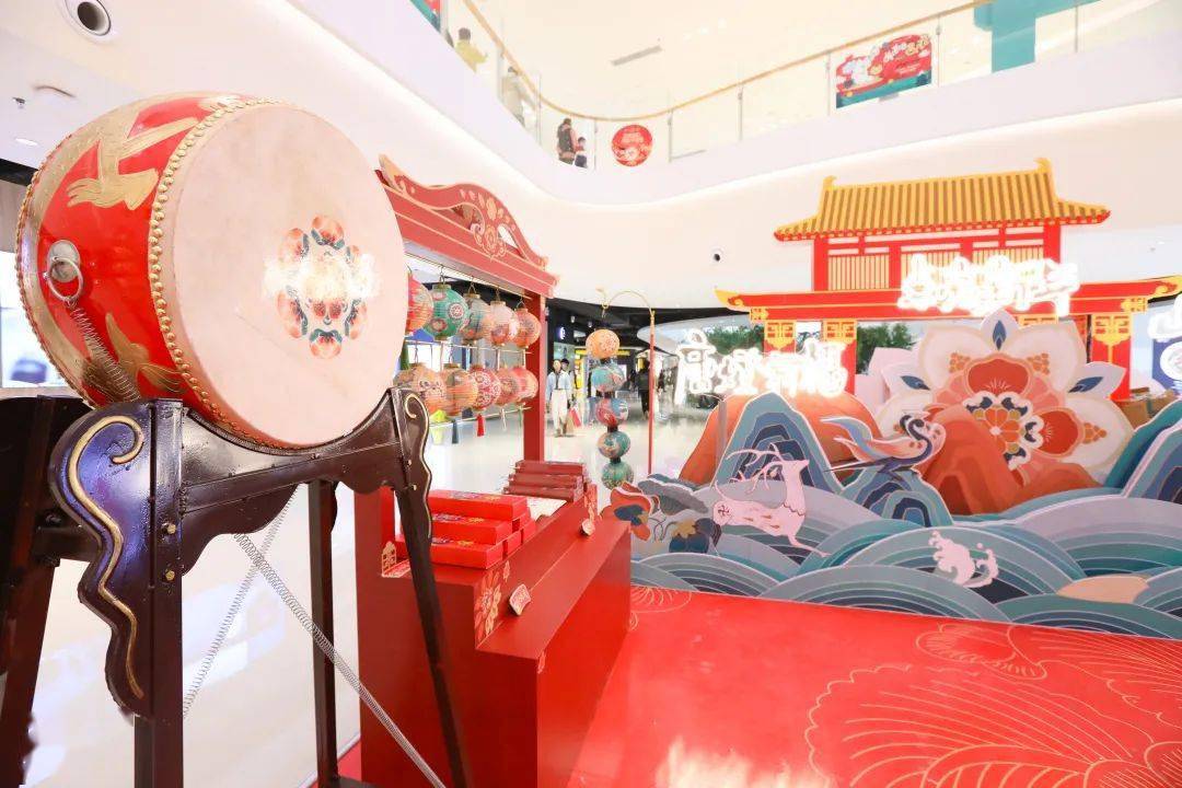 文商曲江打卡最美古风鲤鱼花灯展大悦城带你梦回盛唐