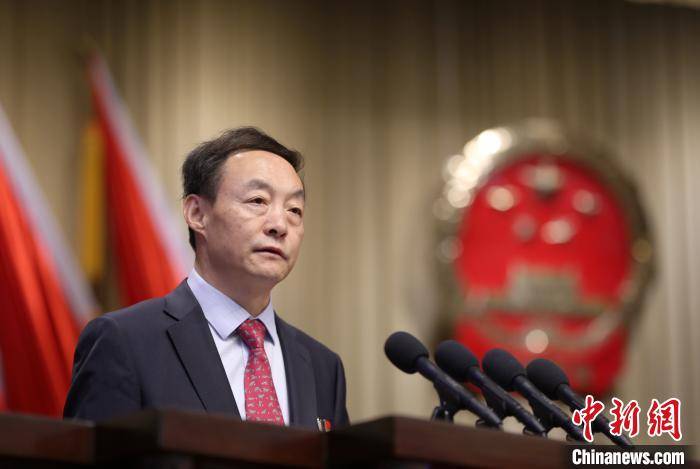 青海省委常委,西宁市委书记陈瑞峰出席开幕大会.