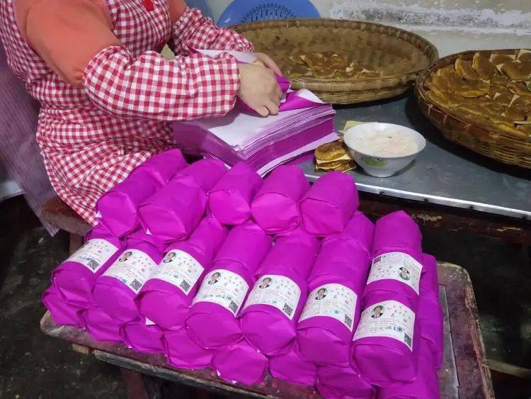 走近百年甜点平坝荞酥是你爱的味道吗