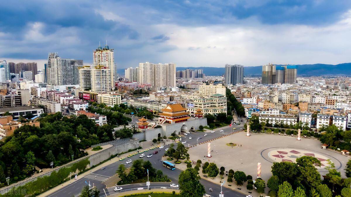 专家:3年产值1500亿_曲靖