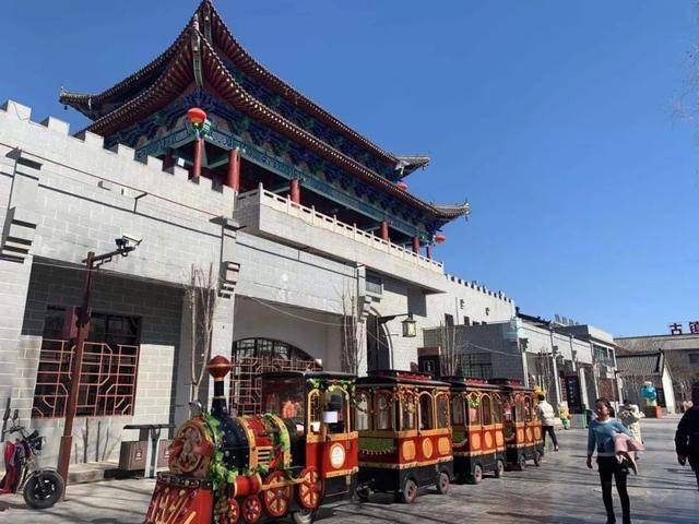 平凉最人口_平凉崆峒山图片(3)