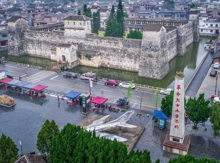 仁化县人口有多少_仁化县地图