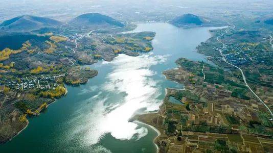 遥感|卫星遥感揭开近20年全球湖库水色变化规律 | 观天测地