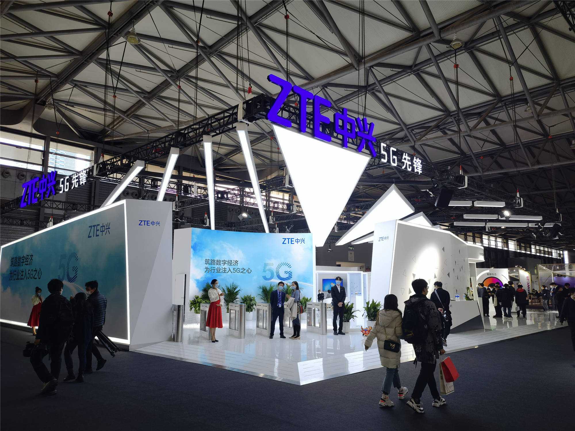 形式|MWC 上海以线上线下相结合形式回归 200余家企业参展