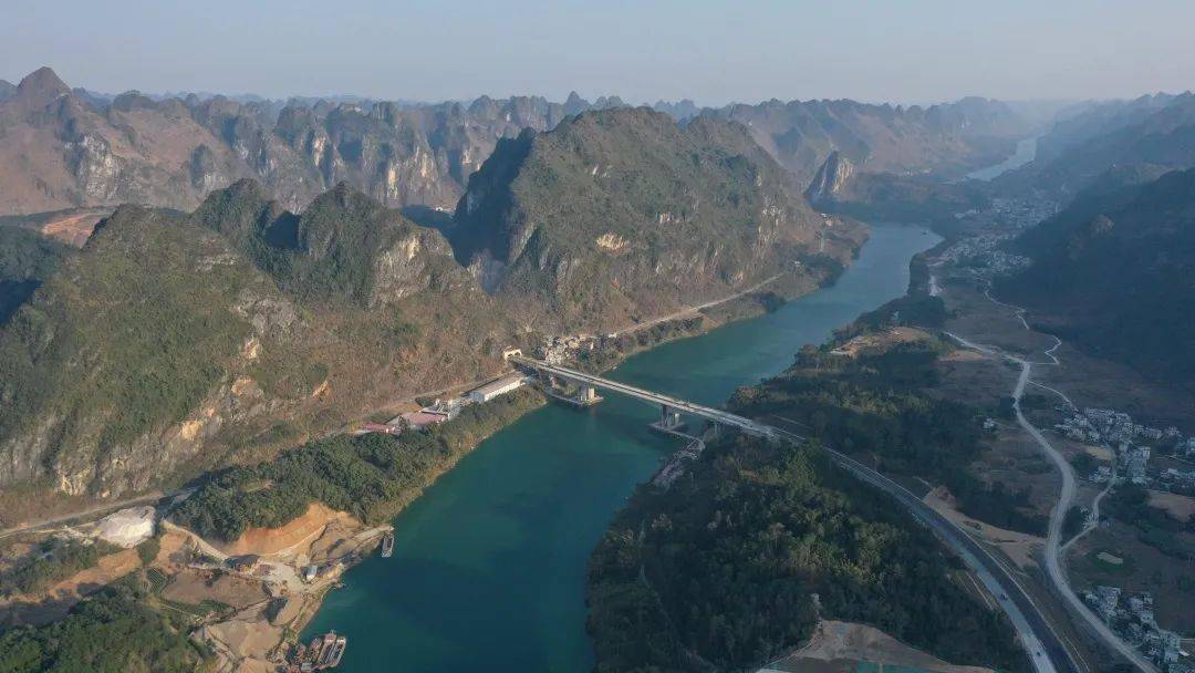 都巴高速有望今年七月通车