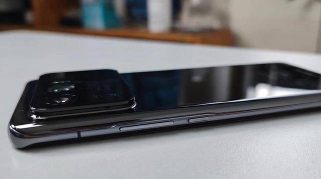 小米11 ultra拆副屏 ef029d89c4f84c05bb37ade08cd04058.jpeg