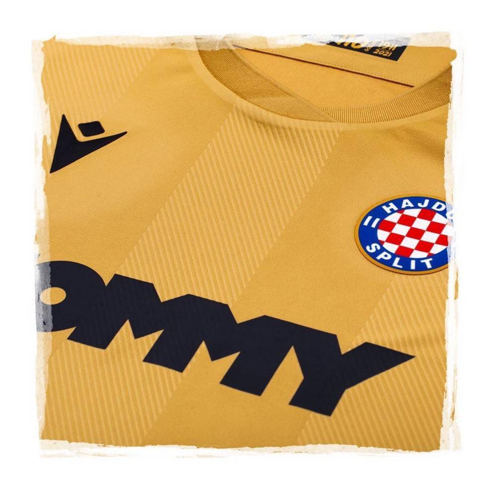 macron发布哈伊杜克110周年纪念球衣