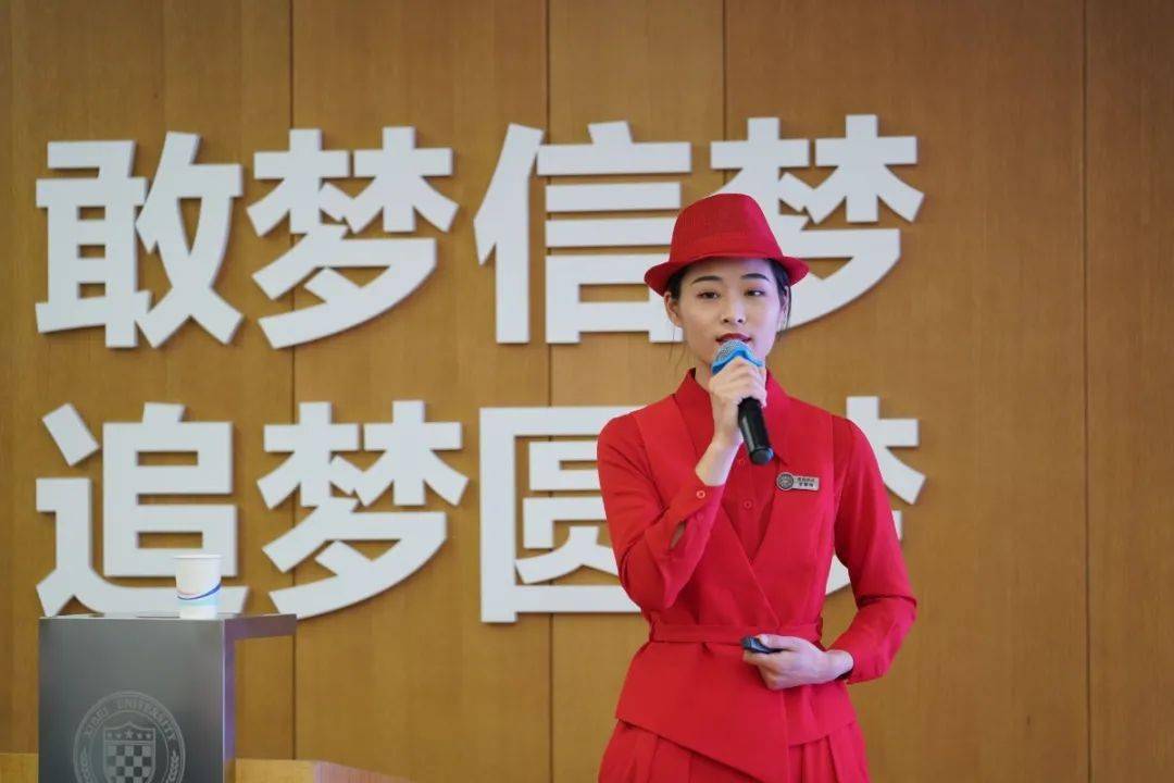 贾国慧分部举办如何做好功夫菜销售和顾客体验分享pk赛