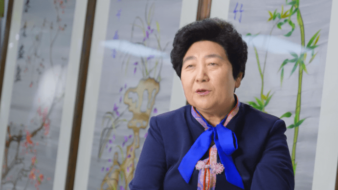 白晶莹:为幸福生活穿针引线