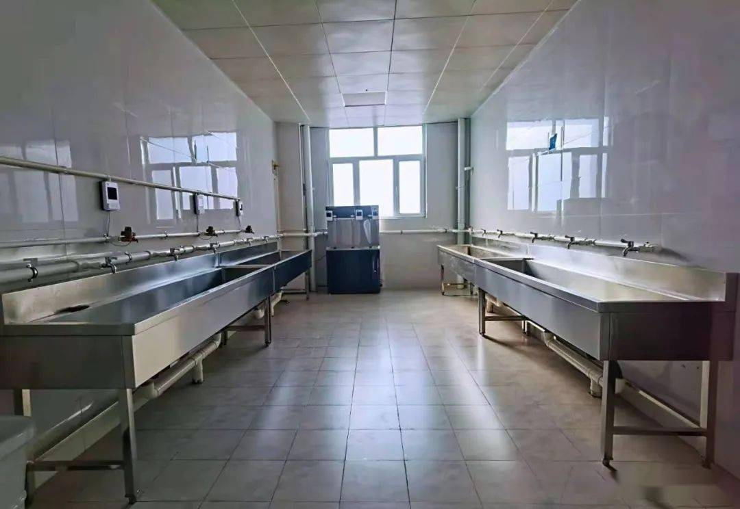 今天晋城一中南岭校区顺利会师