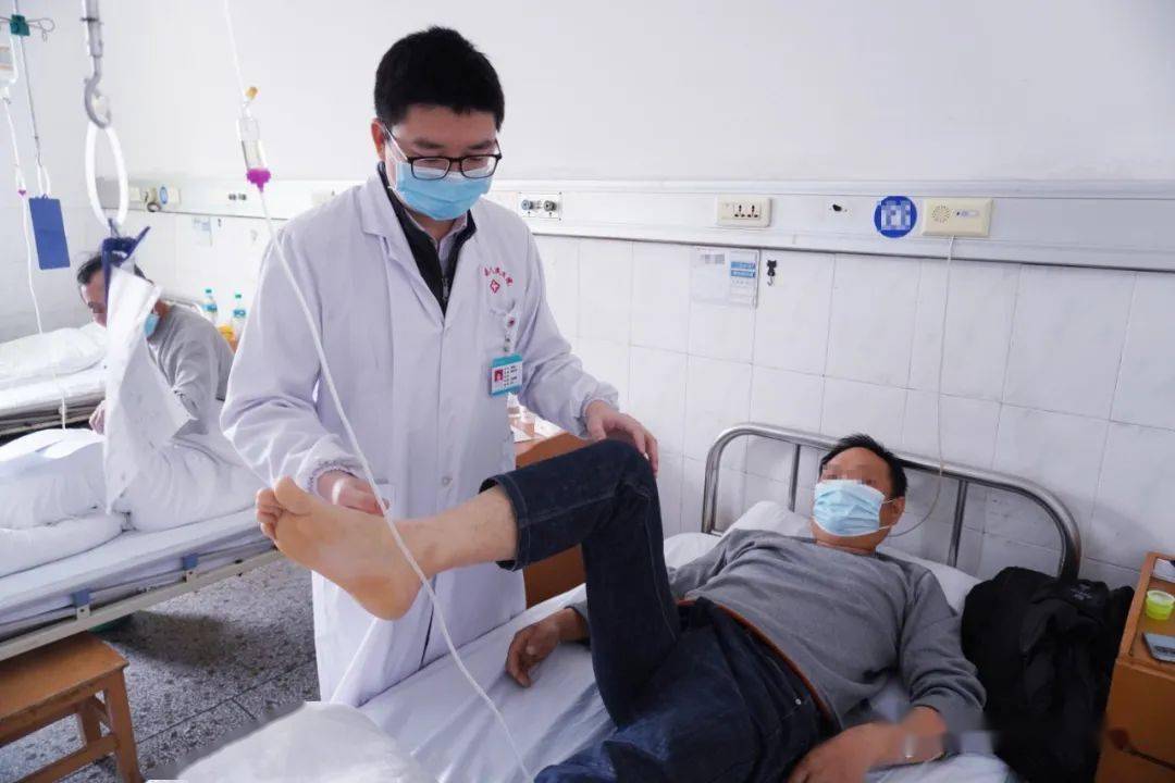 脑子里想的全是患者会昌身边好人敬业标兵刘俊杰