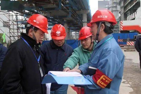 包工头的无奈,工地招工250一天根本没人干?包工头该何去何从?