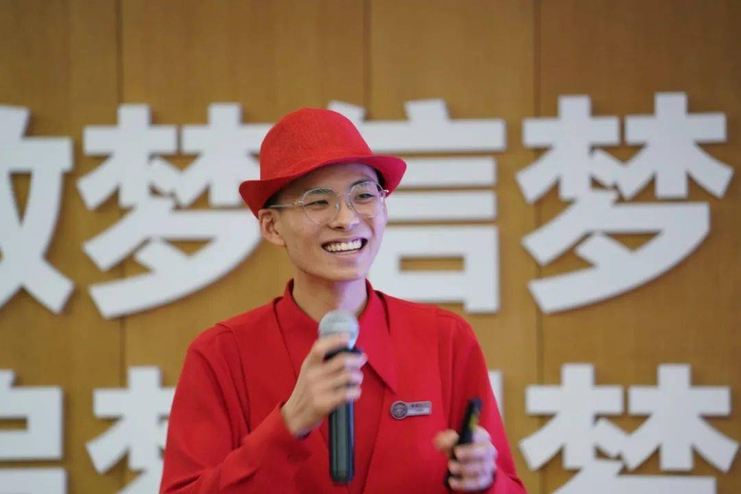 贾国慧分部举办如何做好功夫菜销售和顾客体验分享pk赛