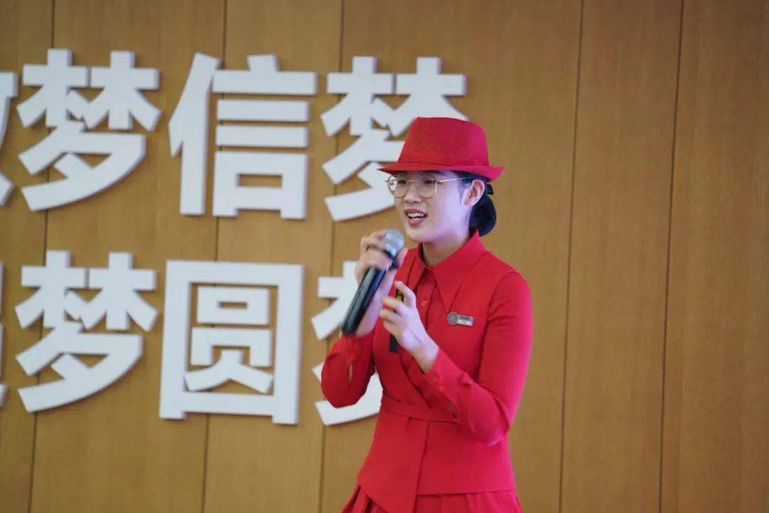 贾国慧分部举办如何做好功夫菜销售和顾客体验分享pk赛