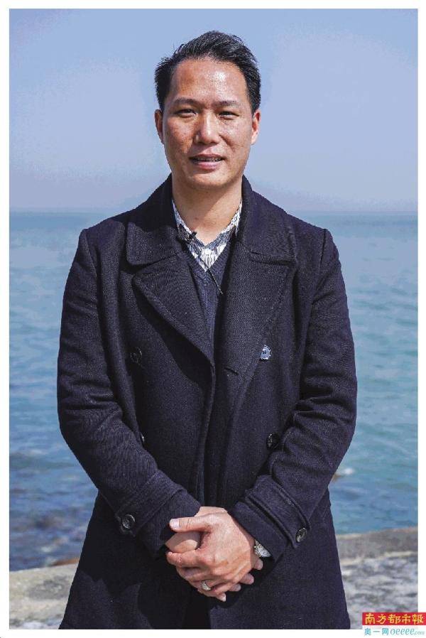 南方都市报珠海退役军人陈志成暗流礁石无所惧只身跳海为救人
