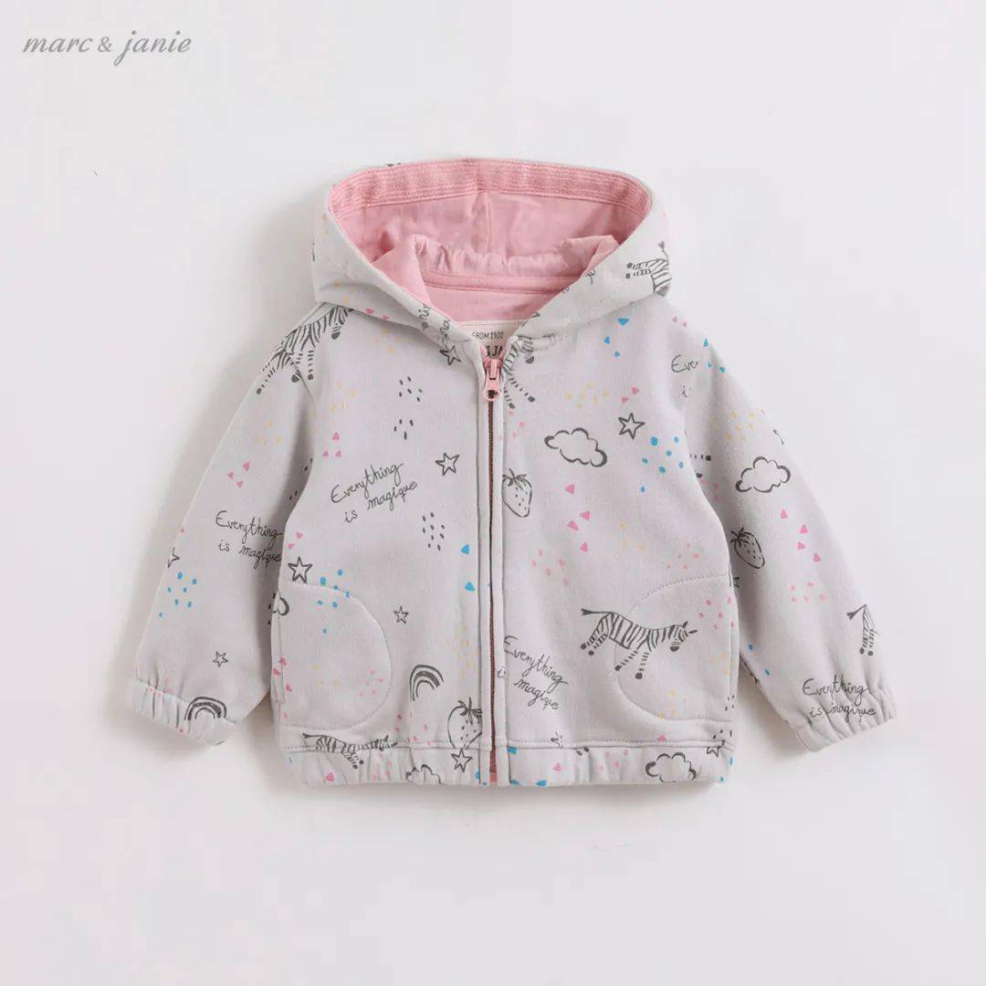 舒适柔软的童装卫衣 ac8ef1dbea9f4968a350fcaa827a6b38.jpeg