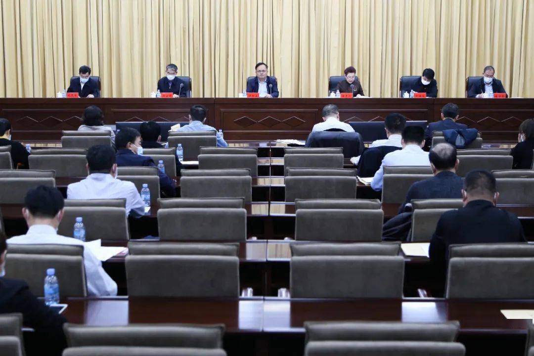 会议传达学习2021年全国,全区宣传部长会议精神,总结2020年全市宣传