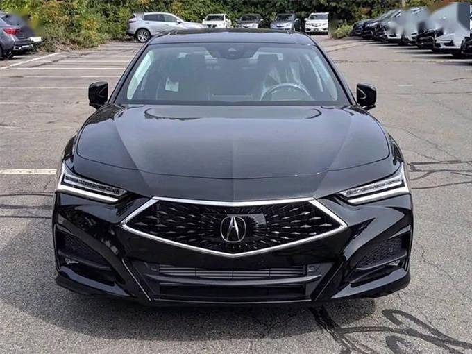 2021款讴歌tlx实拍20t动力抢眼不比奥迪a4l更香