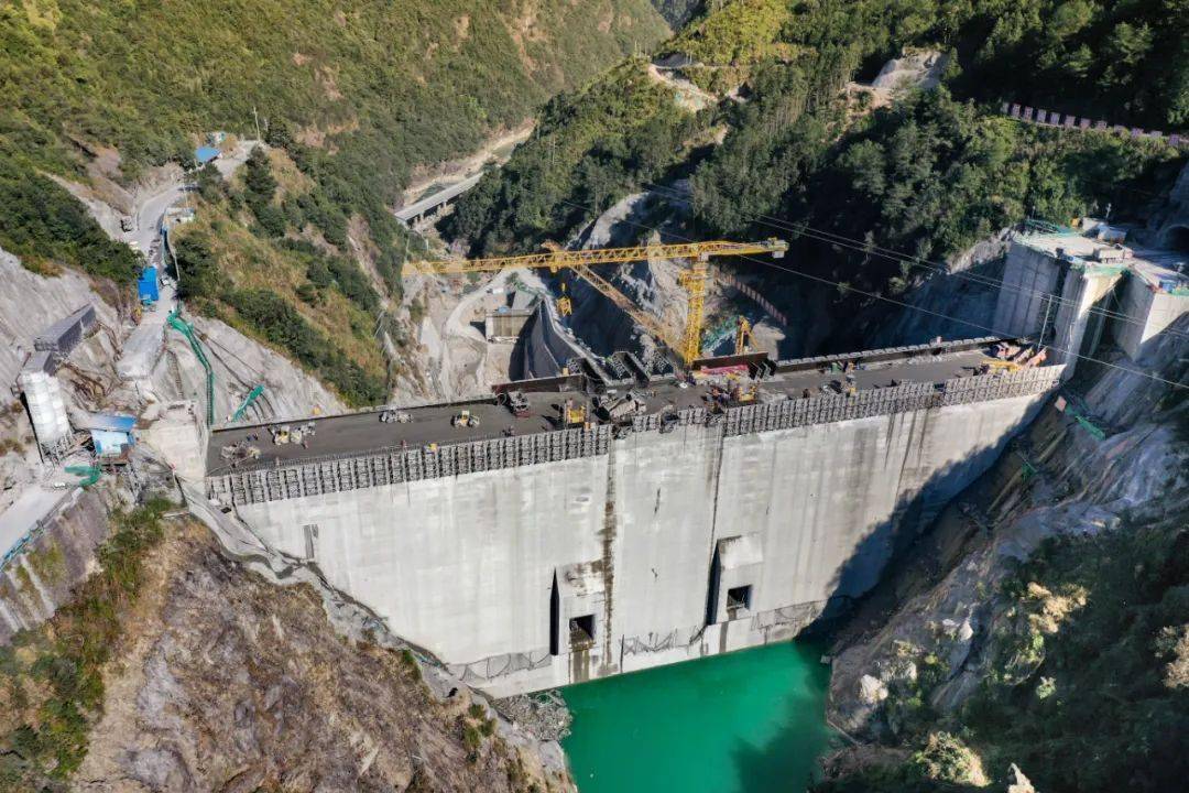 水坪镇 经济总量_世界经济总量图片(3)