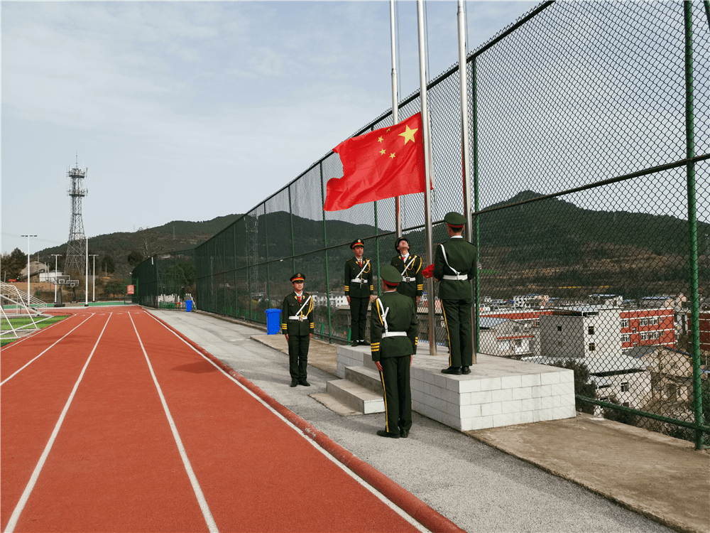 剑阁各中学举行高考百日誓师大会!