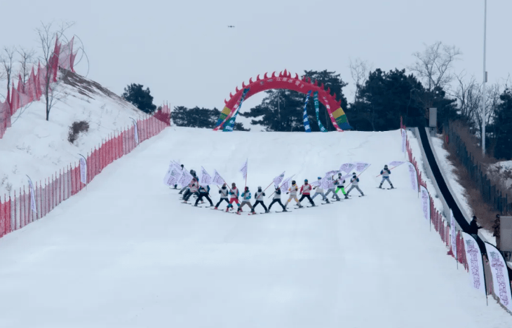 沈阳怪坡滑雪场高级道图片