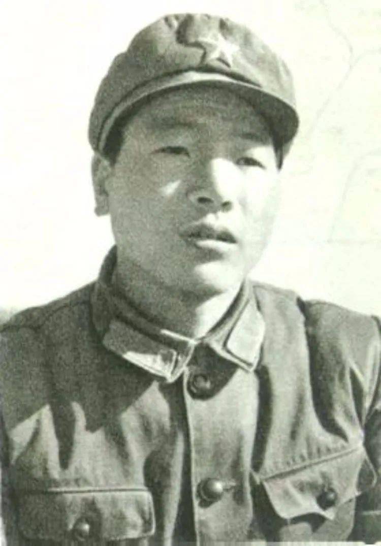 又见木棉红施甸盛开英雄花追忆董存瑞式的战斗英雄李成文