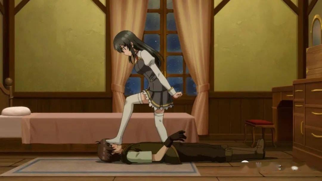 男主角身为穷乡僻壤落魄贵族家庭的男丁,有着浓缩了这十几年来所有